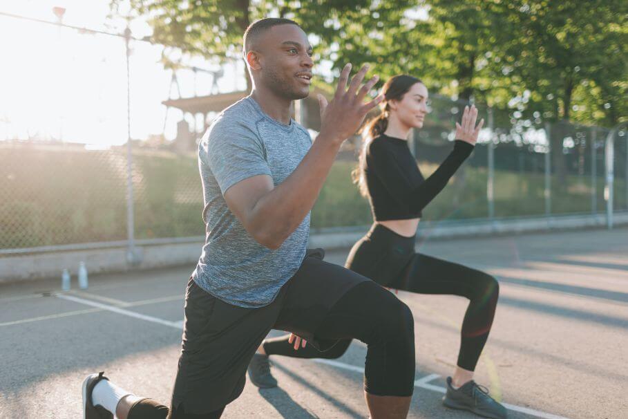Jakie ćwiczenia fizyczne pomogą Ci skutecznie schudnąć?
